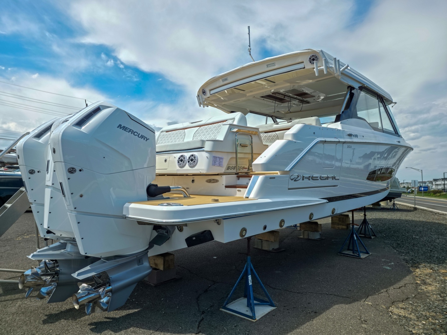 2026 Regal LX43 - Image 7