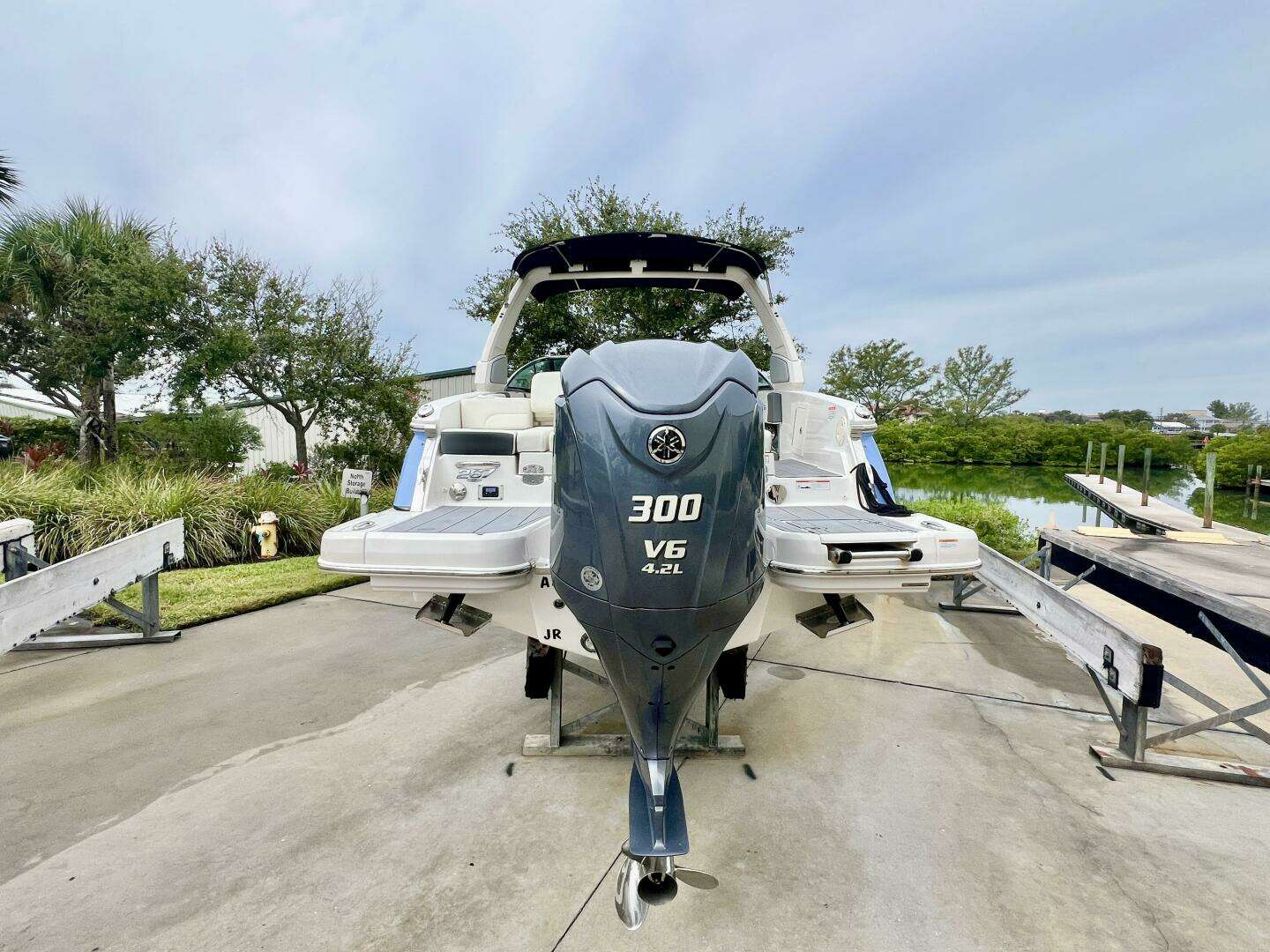 2022 Chaparral 267 SSX OB - Image 5