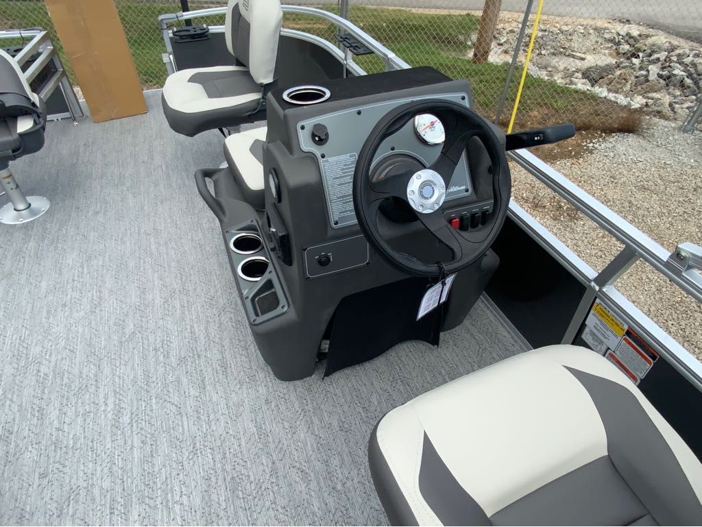 2026 Sun Tracker Bass Buggy 16 XL Select - 3