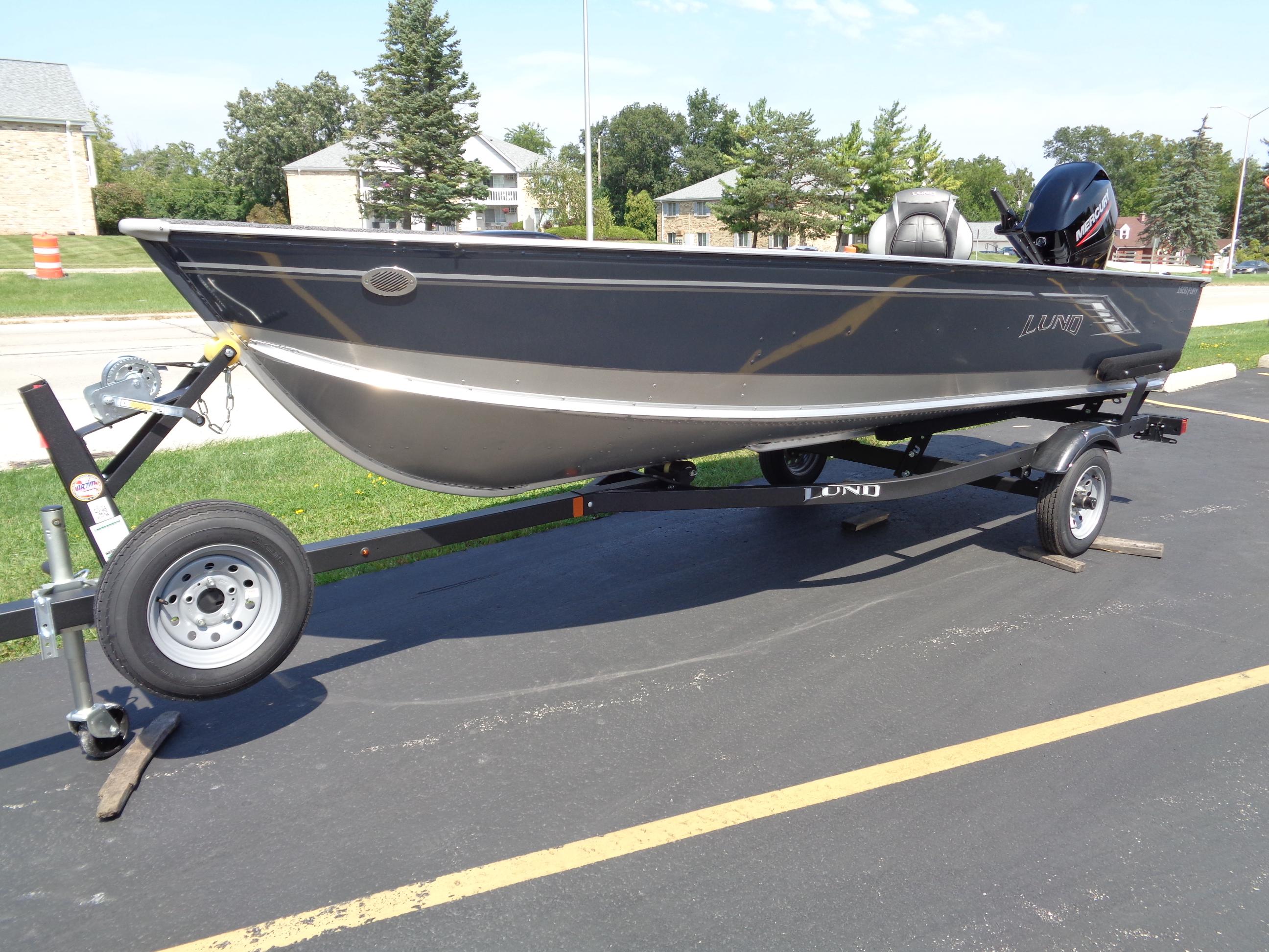 2024 Lund 1600 Fury Tiller