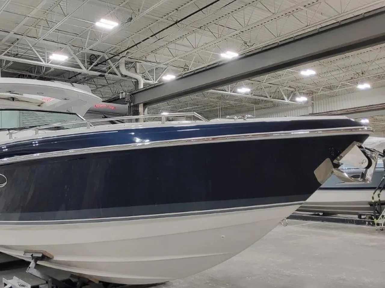 2025 Formula 330 Crossover Bowrider
