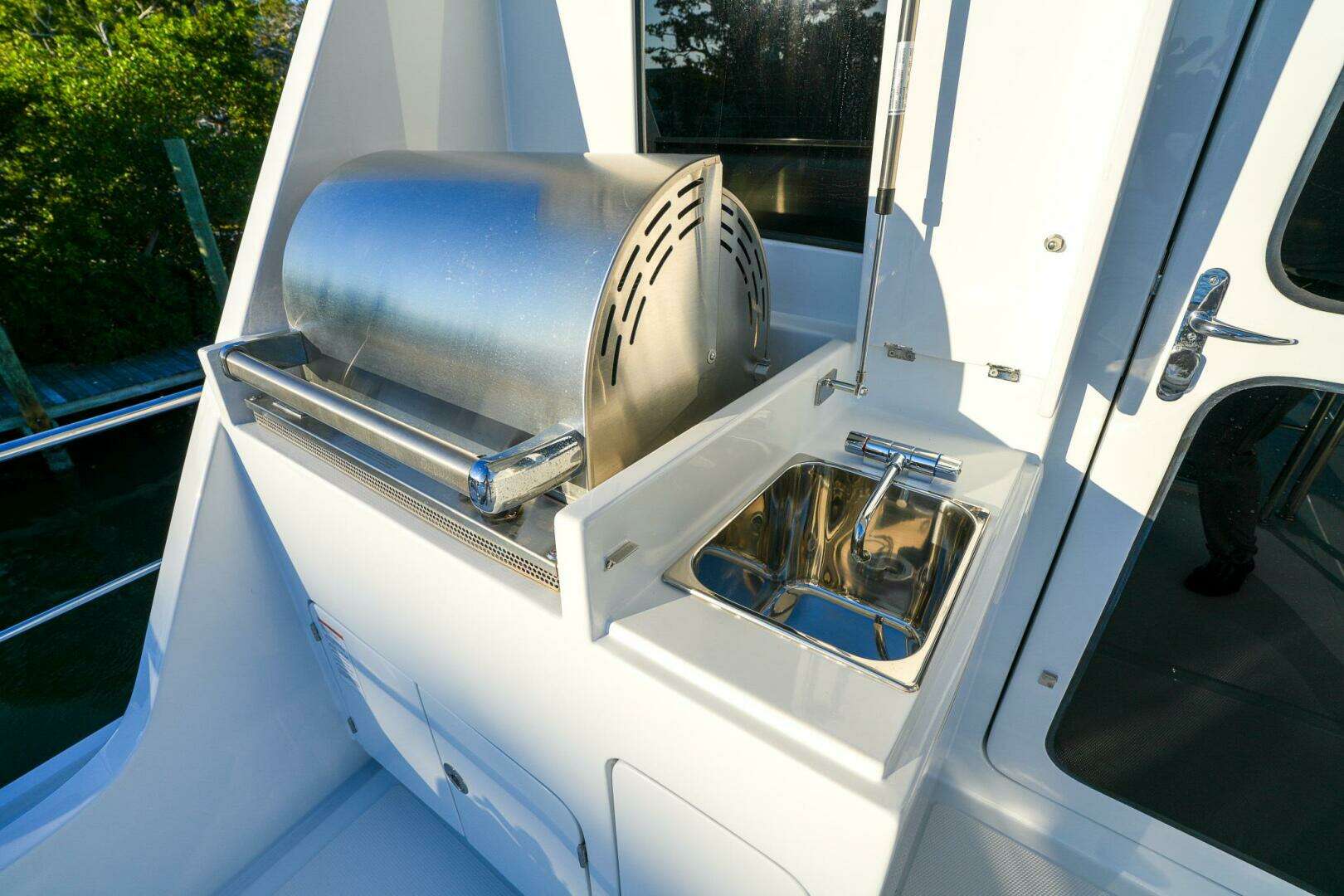 2025 Marlow Explorer 70E-CB - Image 47