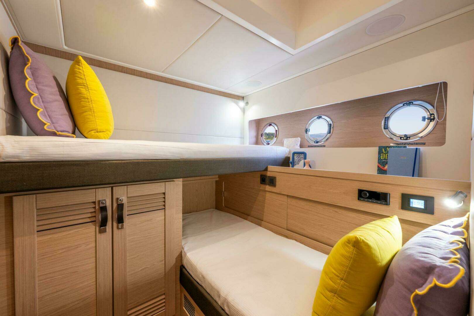 2026 Beneteau Swift Trawler 54 - Image 16