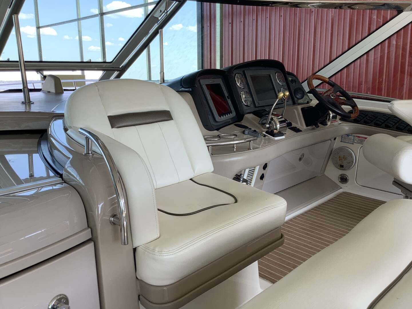 2007 Sea Ray 52 SUNDANCER - Image 37