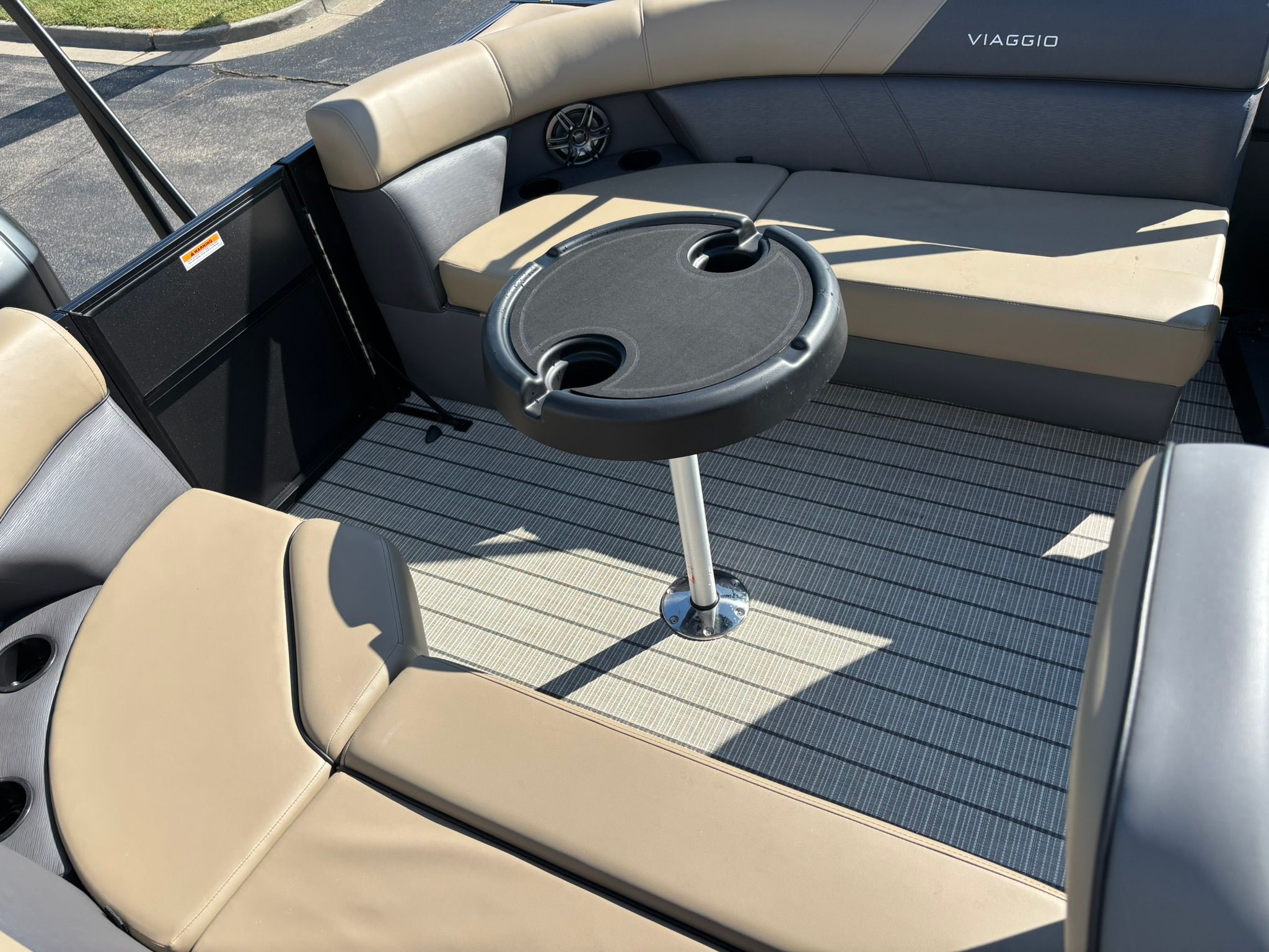 2026 Viaggio V20U - 40
