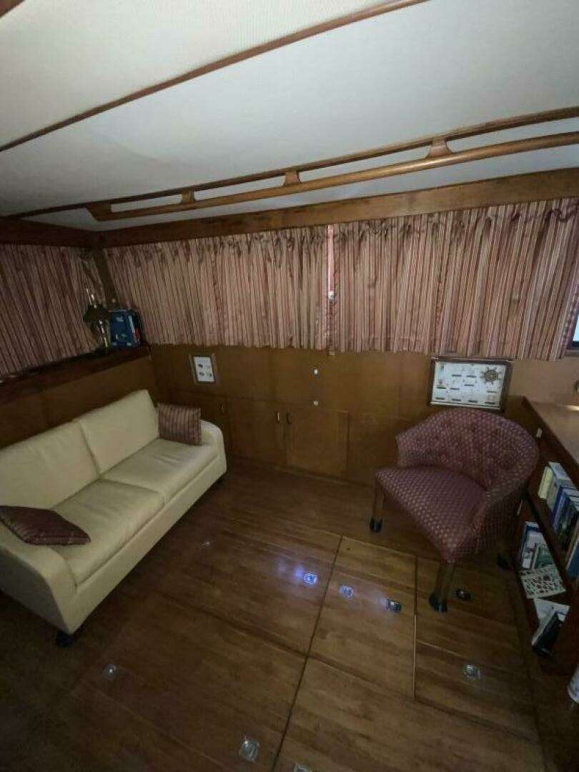 1987 President 41 Double Cabin Motor Yacht - Image 71