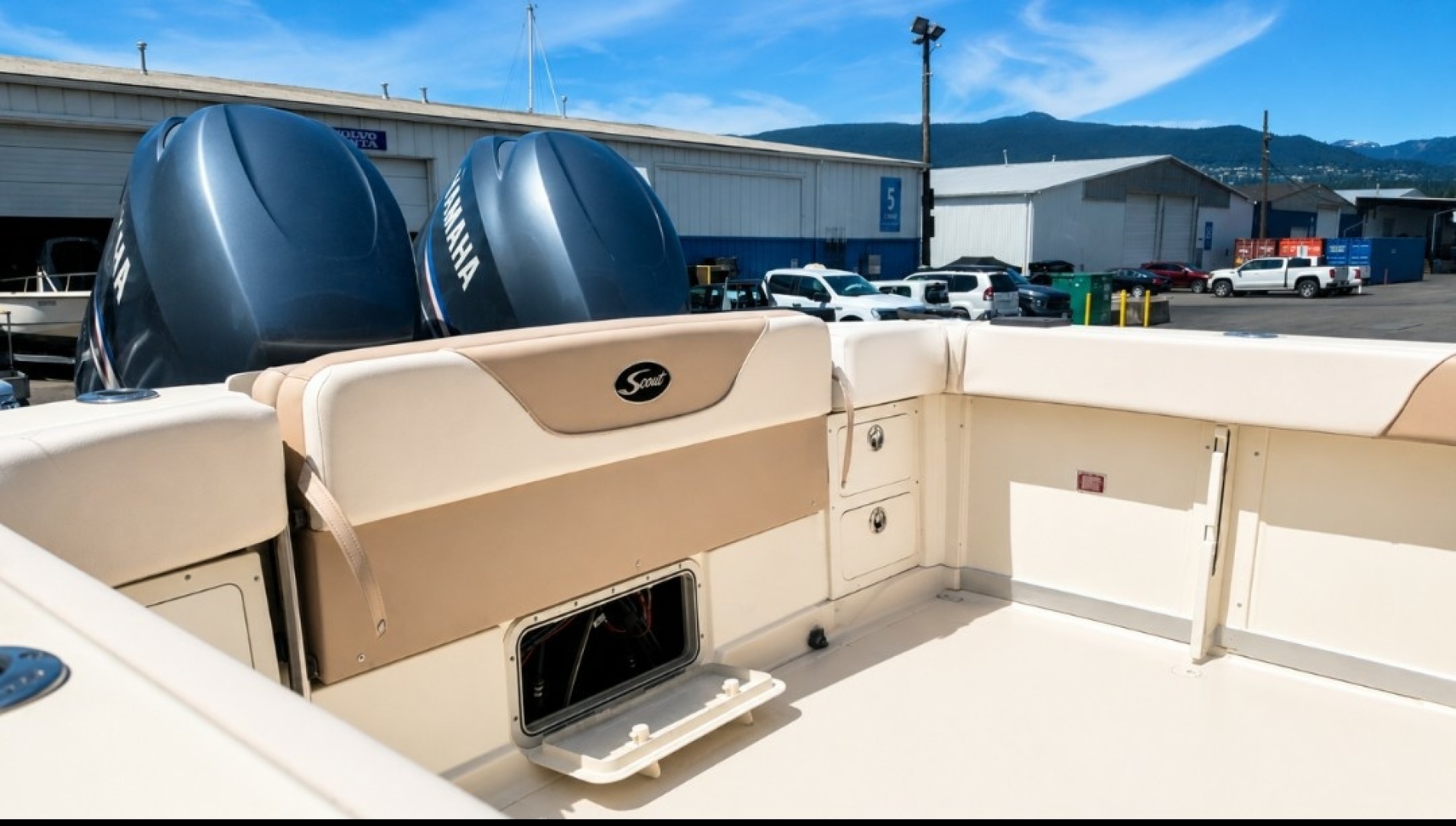 2010 Scout 262 Abaco - Image 4