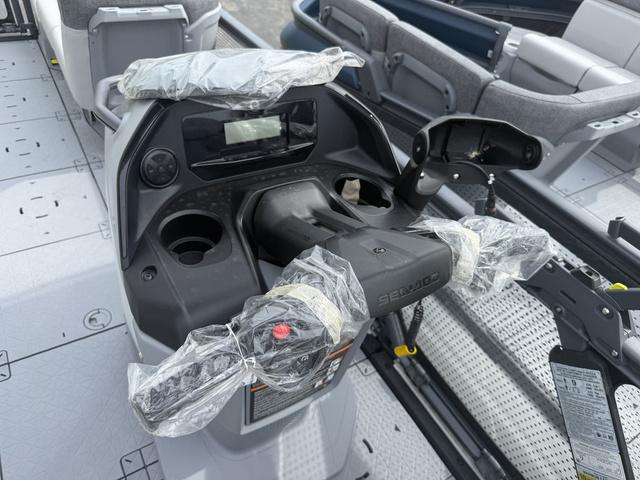 2025 Sea-Doo Switch Cruise 21 - 8