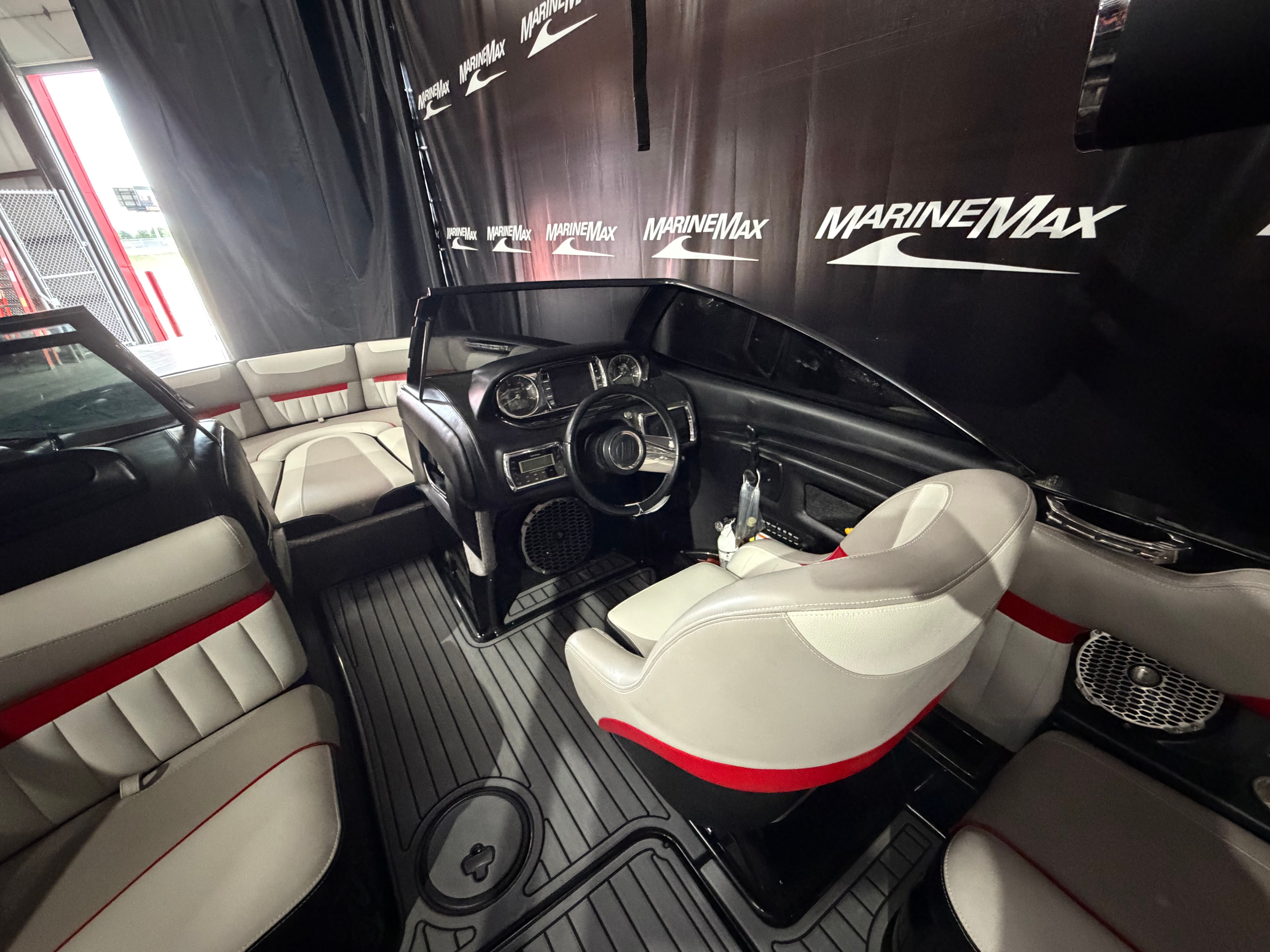 2014 Malibu Wakesetter 24 MXZ - 33