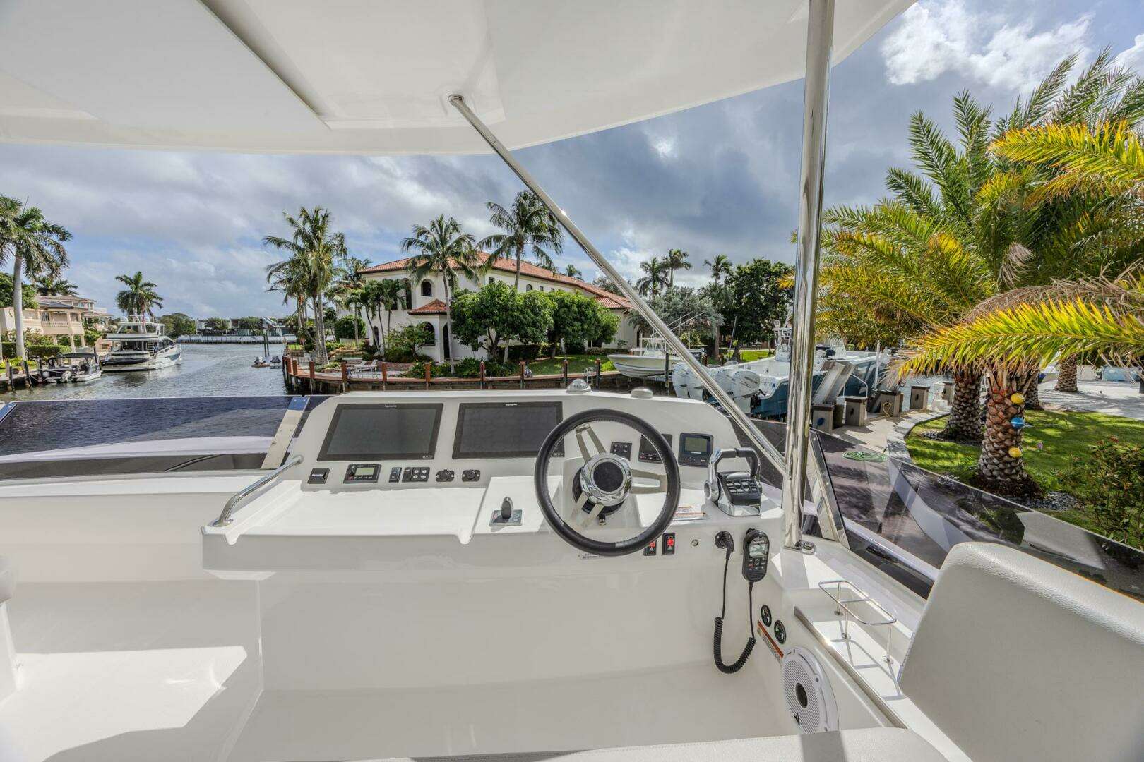 2024 Leopard 53 Powercat - Image 28