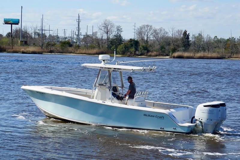 2006 McKee Craft Freedom 28 FS/CC