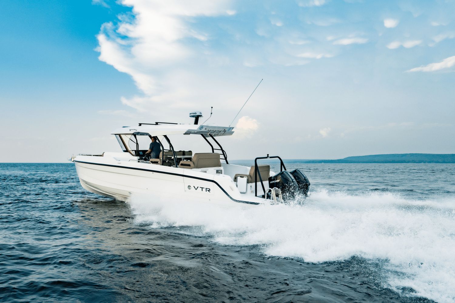 2027 Cruisers Yachts 38 VTR - 41