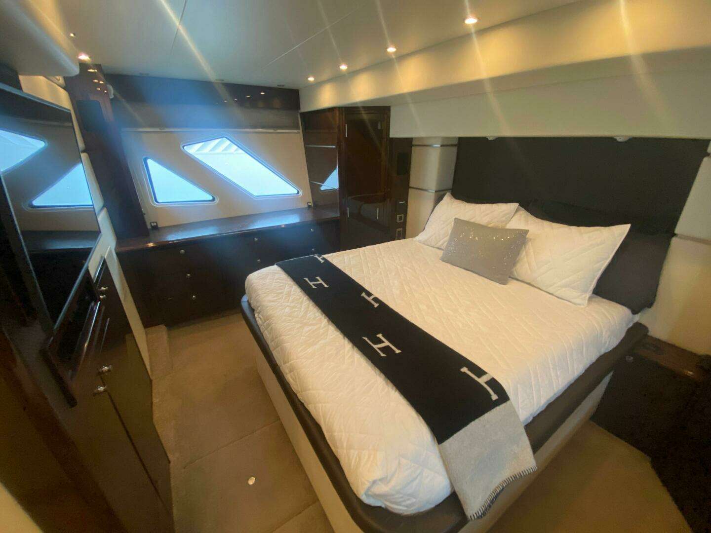 2007 Marquis 55 LS - Image 34