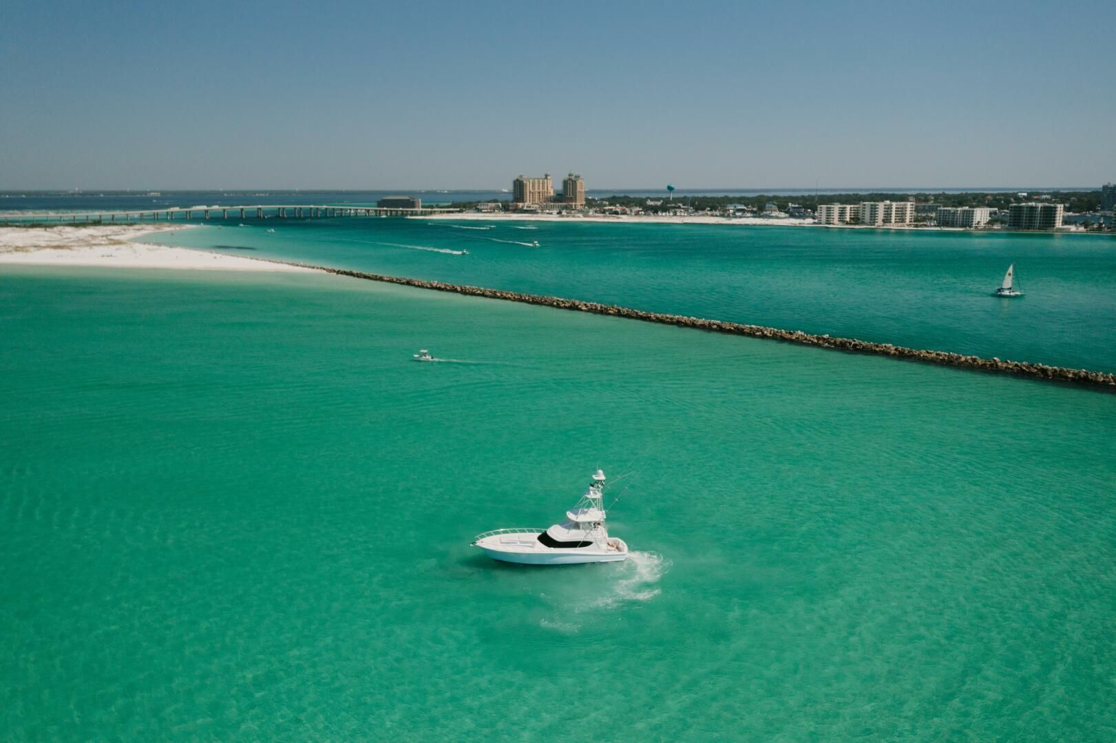 2016 Hatteras GT60 - 20