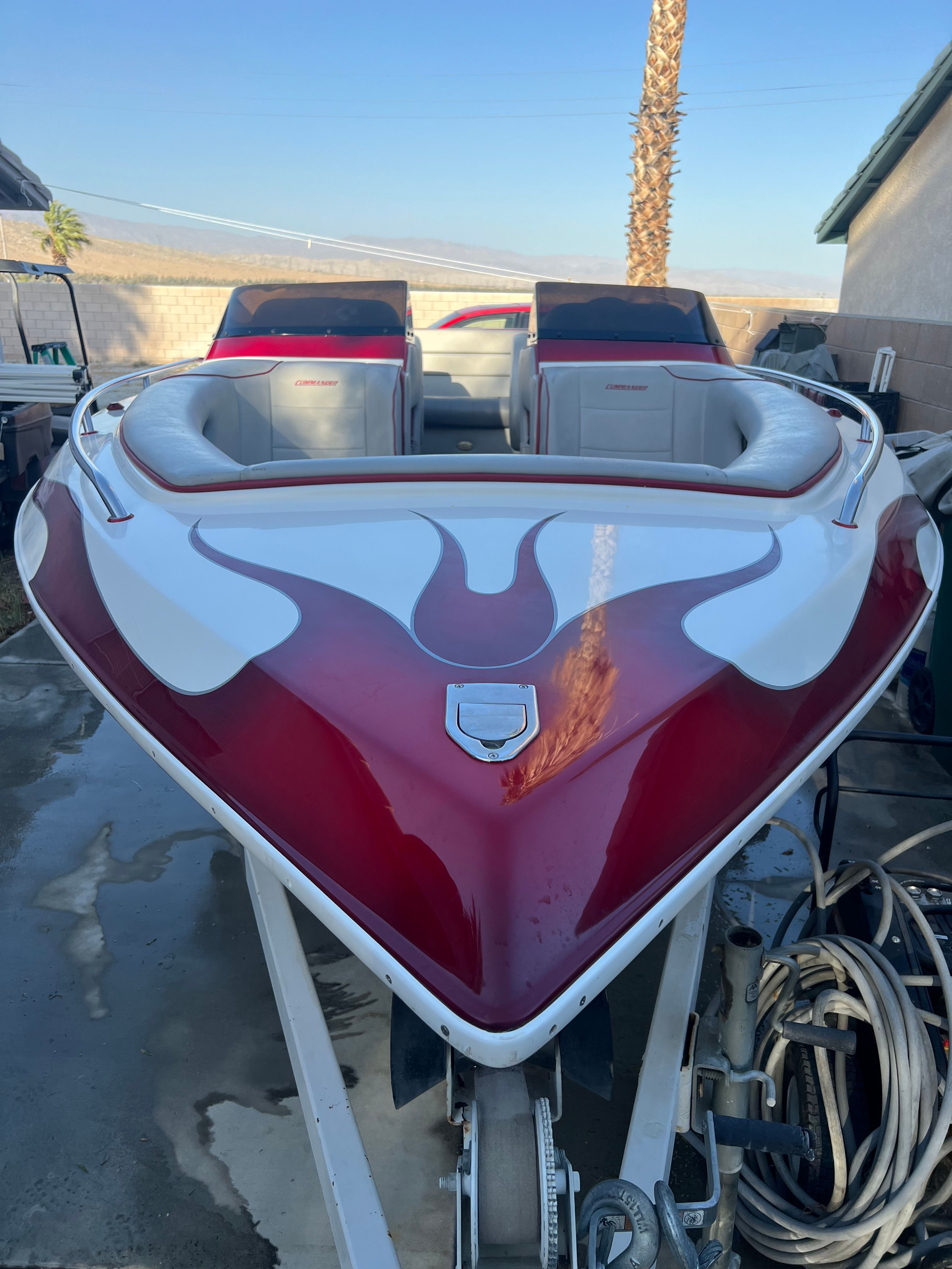 2004 Commander 2400LX - 5