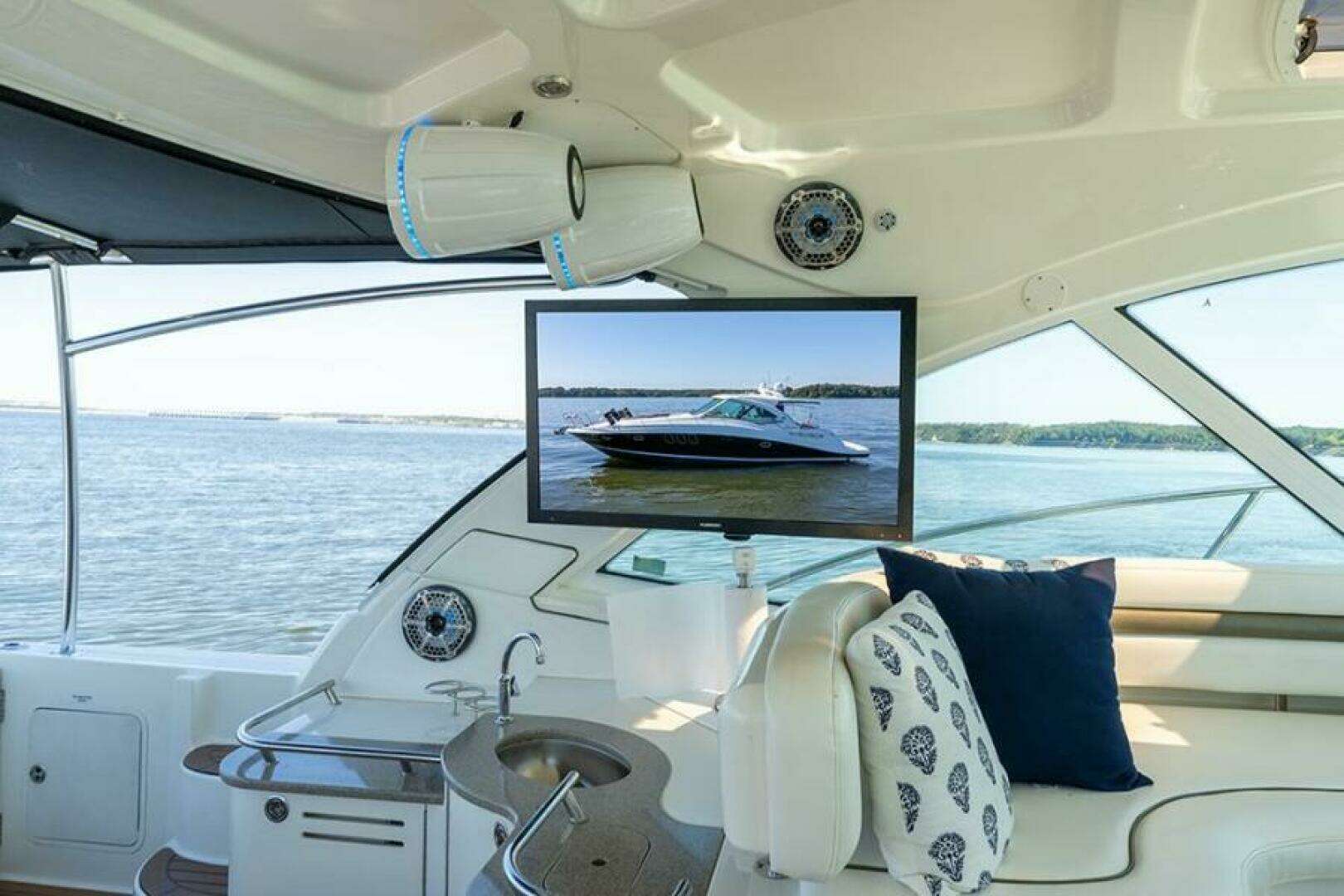2007 Sea Ray 48 Sundancer - Image 18
