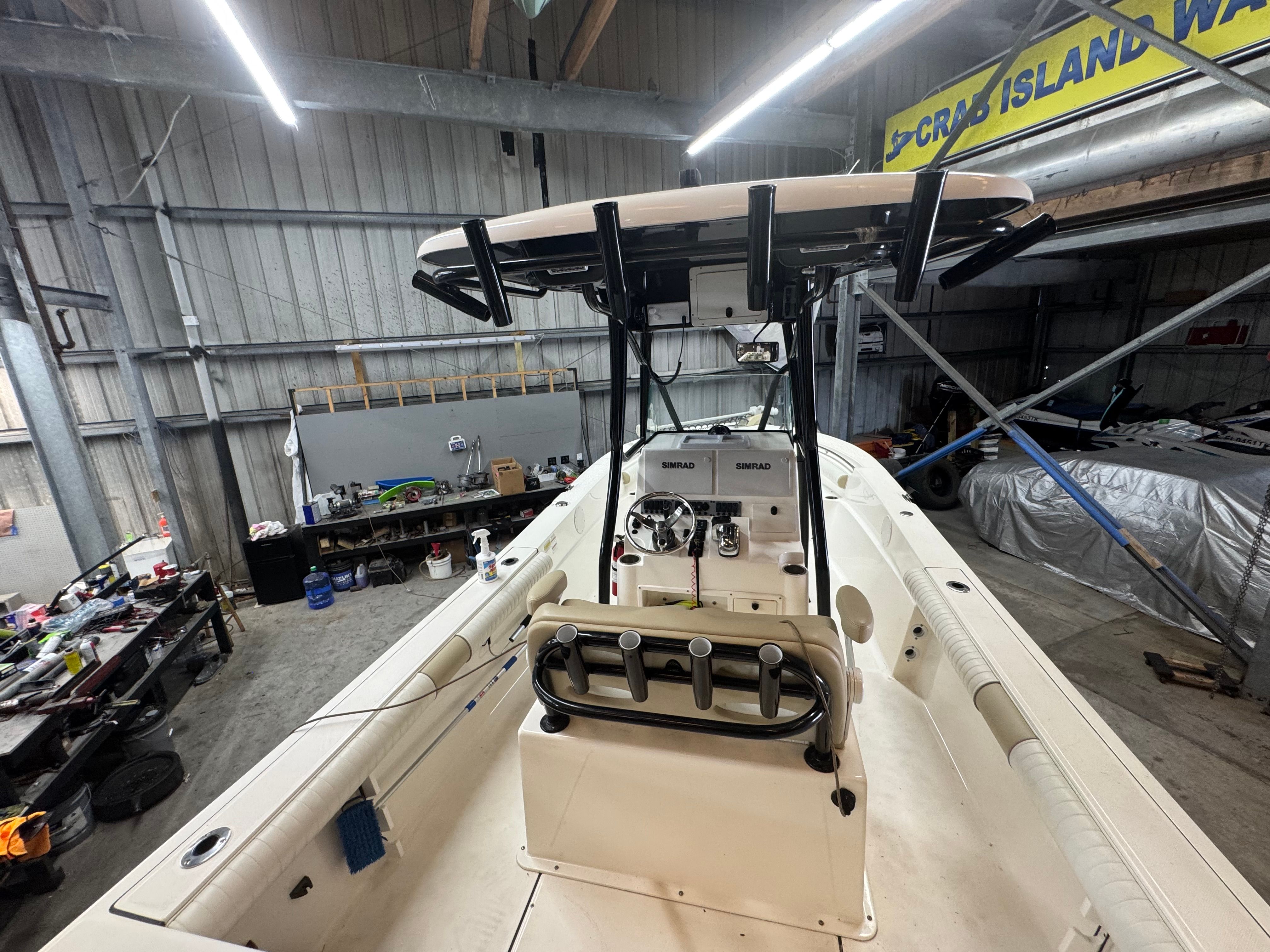 2020 Sea Born LX24 Center Console - 16
