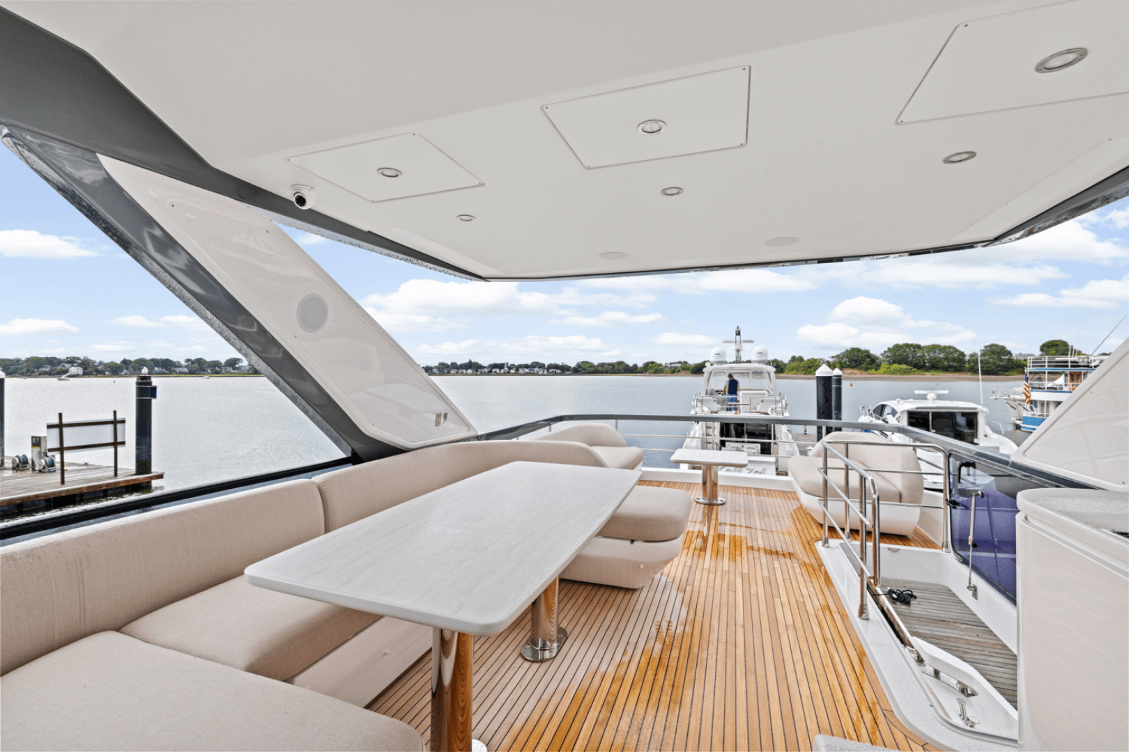 2026 Azimut Fly 68 - Image 52
