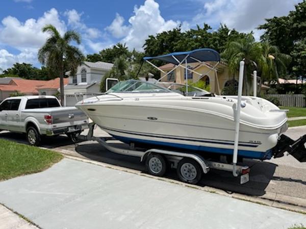 2004 Sea Ray 215 Weekender - 2