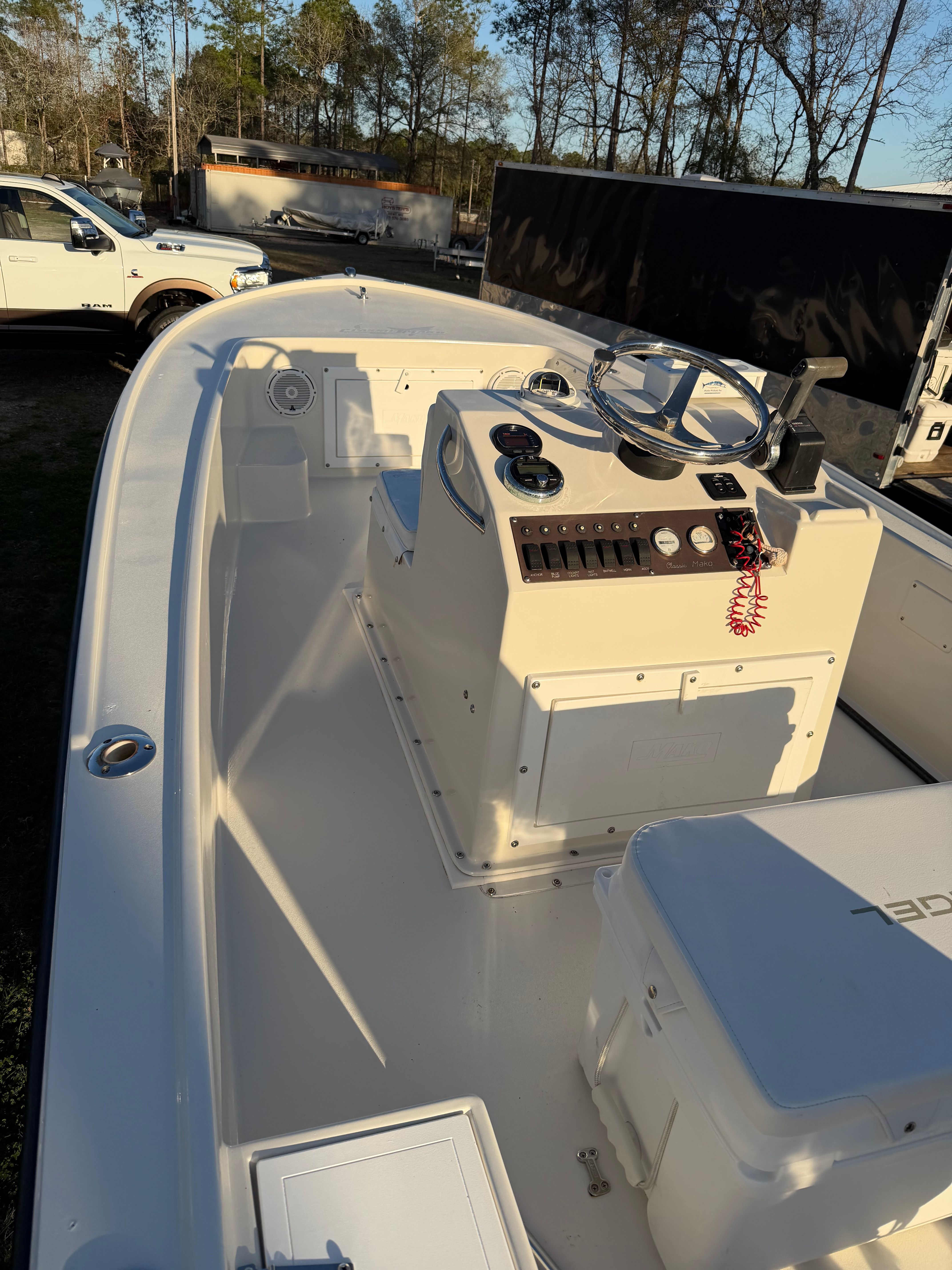 1984 Mako 171 Center Console - 5