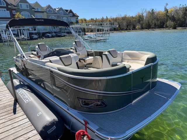 2026 Tahoe 2185 LTZ Quad Lounger - 2