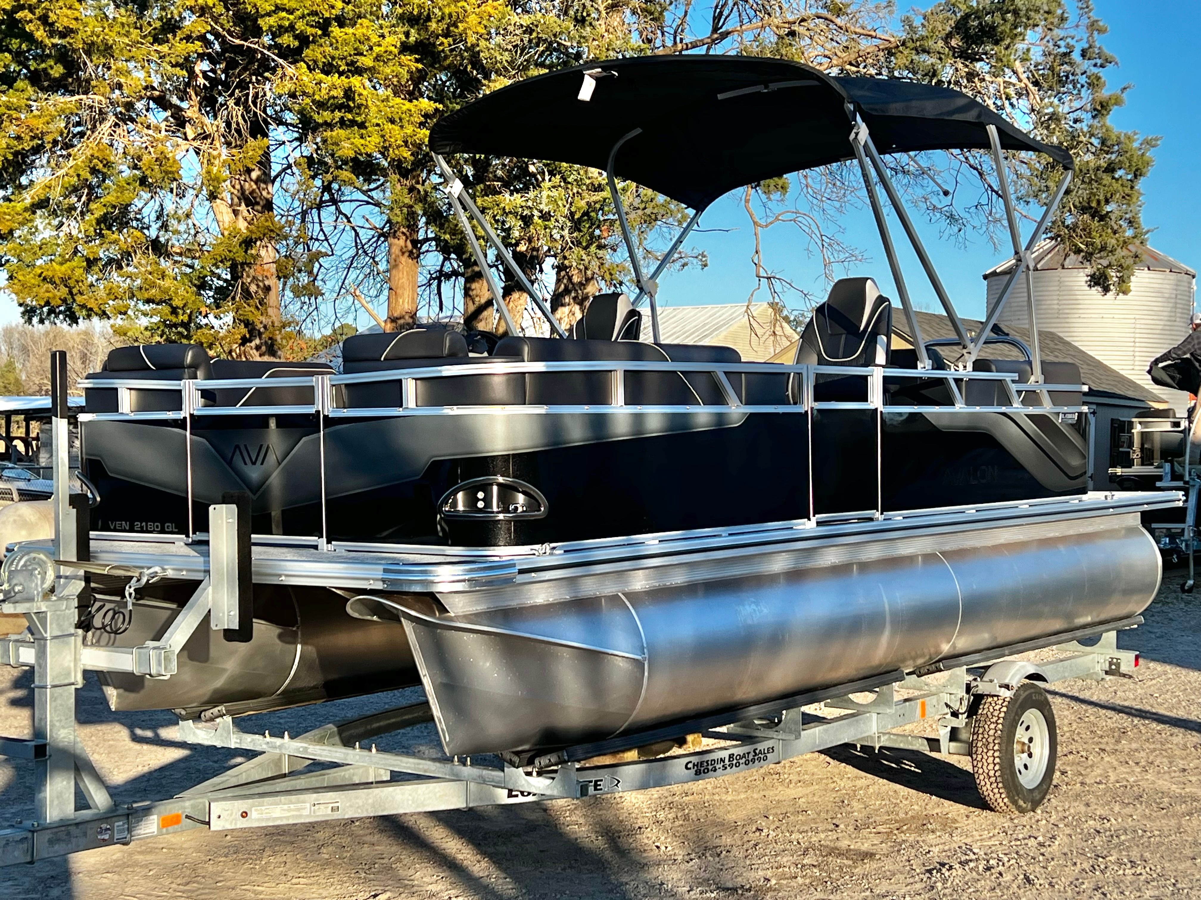 2026 Avalon Venture 21' Quad Lounge