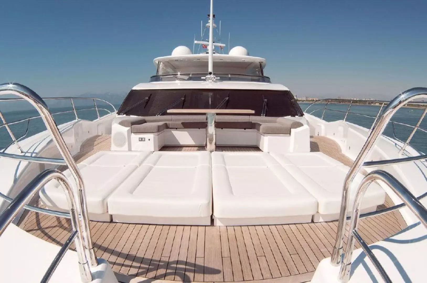 2011 Sunseeker Yacht - Image 13