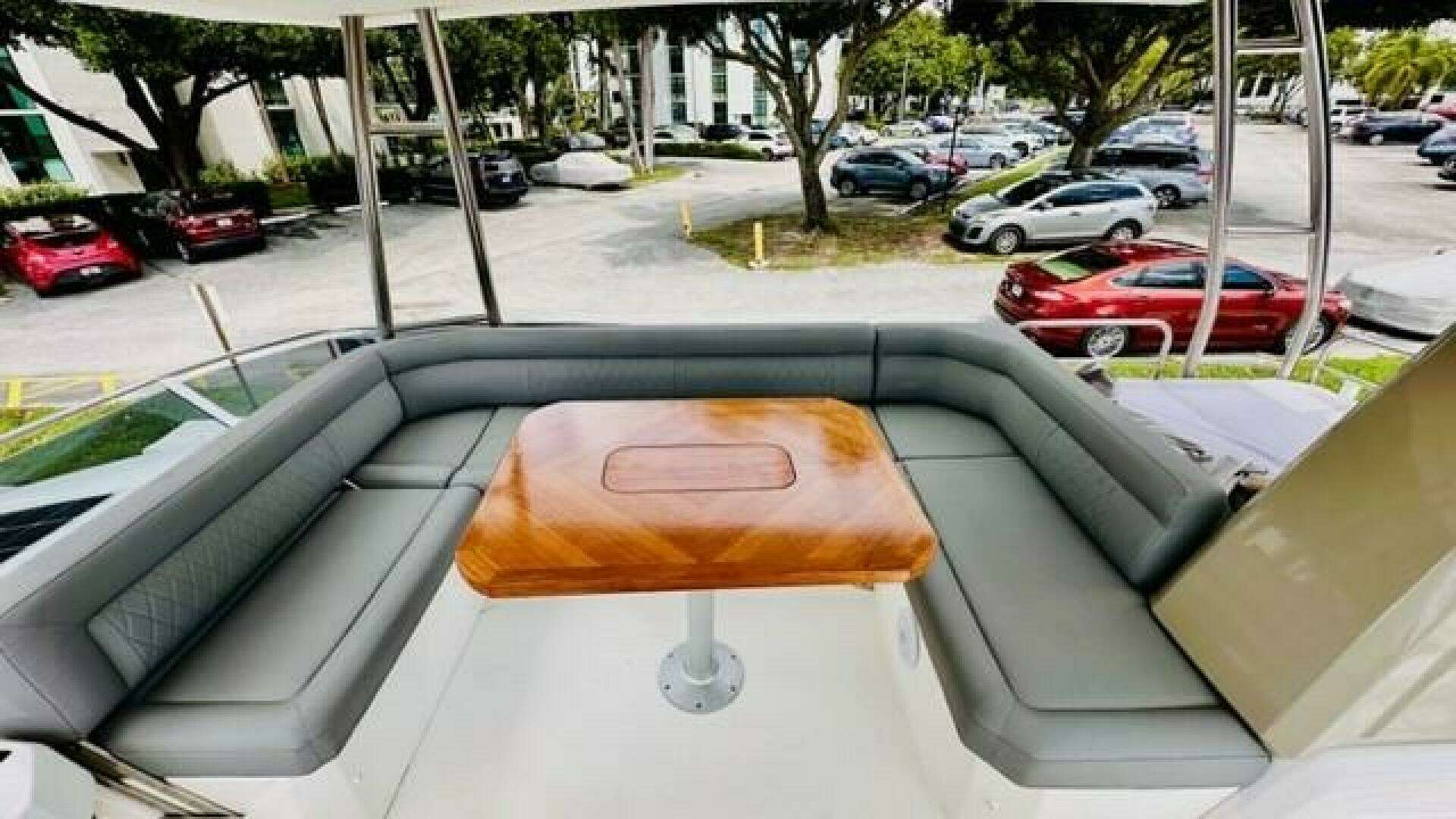 2022 Greenline 48 Diesel Flybridge with Hardtop - Image 29