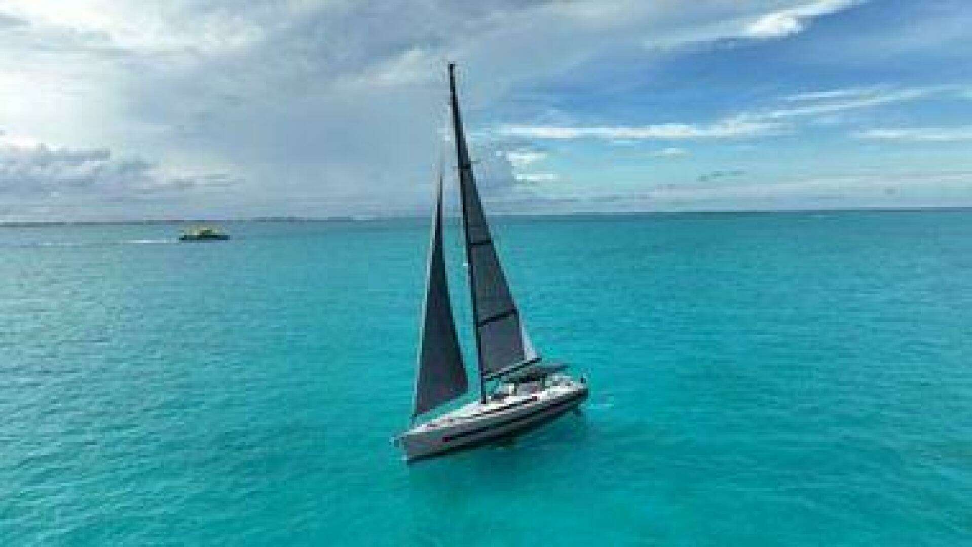 2022 Beneteau Oceanis Yacht 62 - Image 4