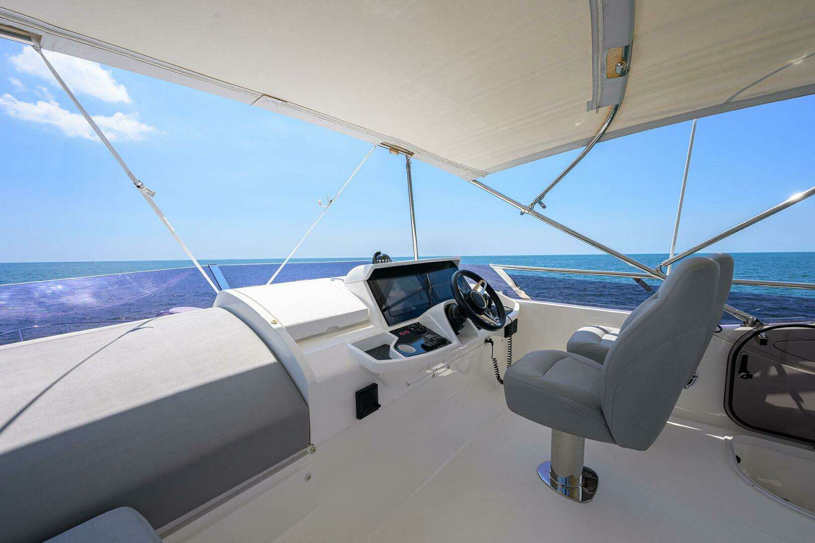 2018 Princess F49 - Image 30