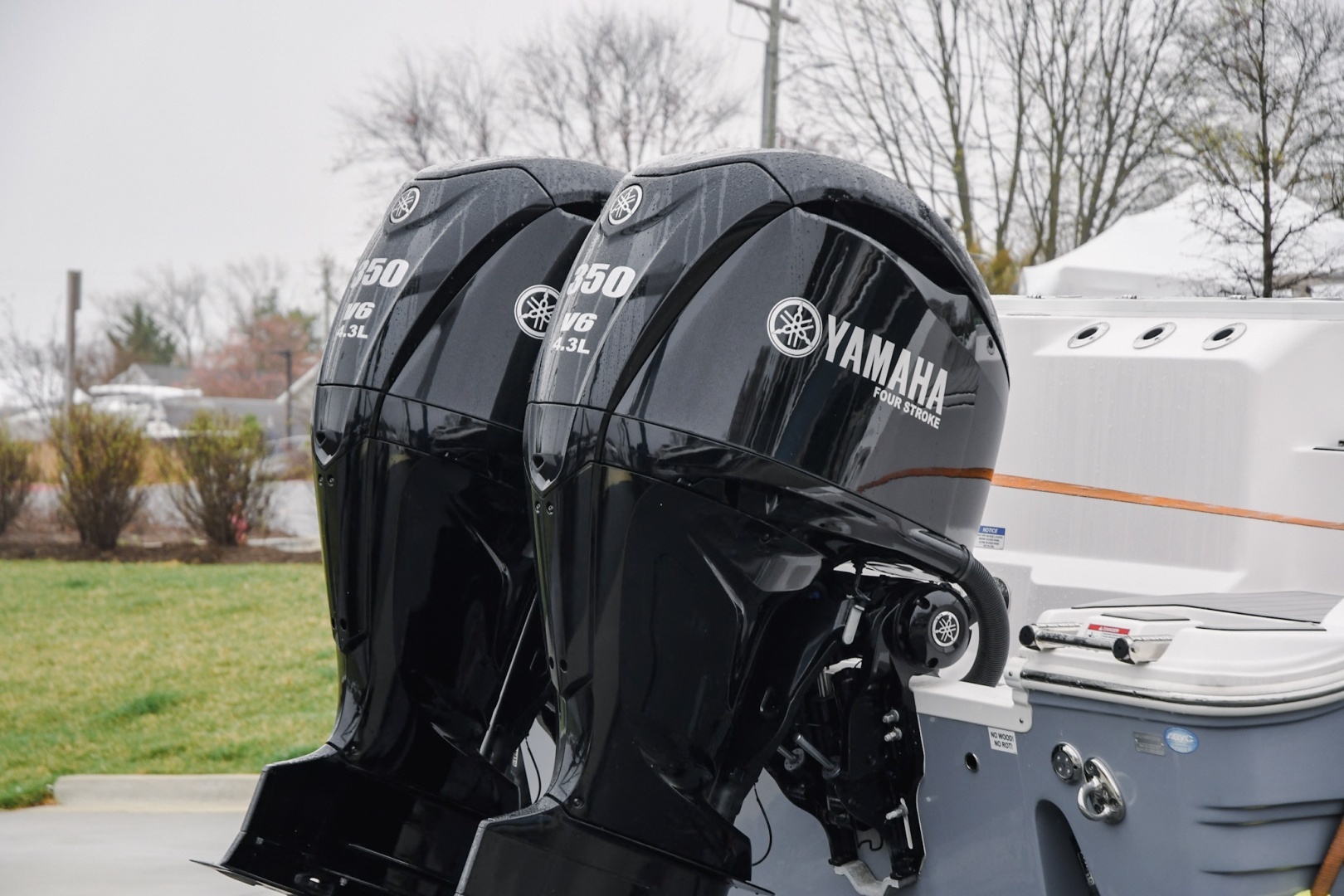 2025 Sea Fox 328 Commander - Image 8