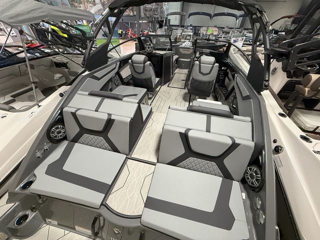 2025 Yamaha Boats 222XD - 4