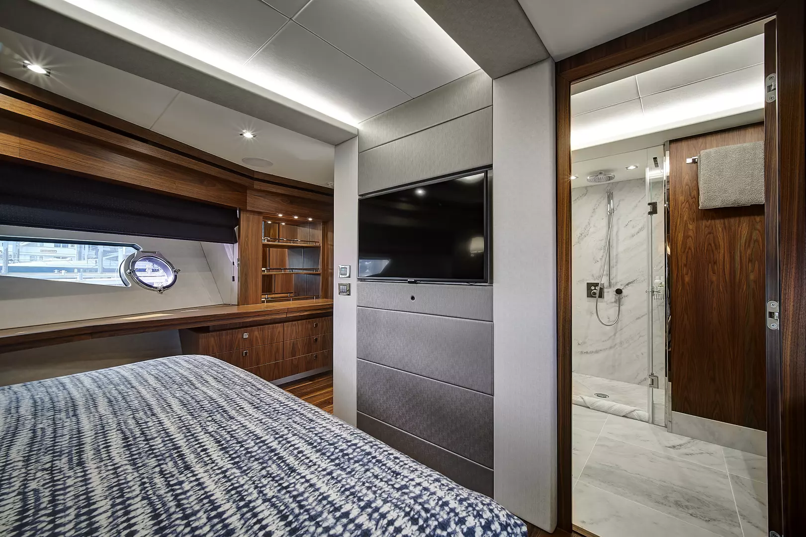 2019 Sunseeker 86 Yacht - Image 58