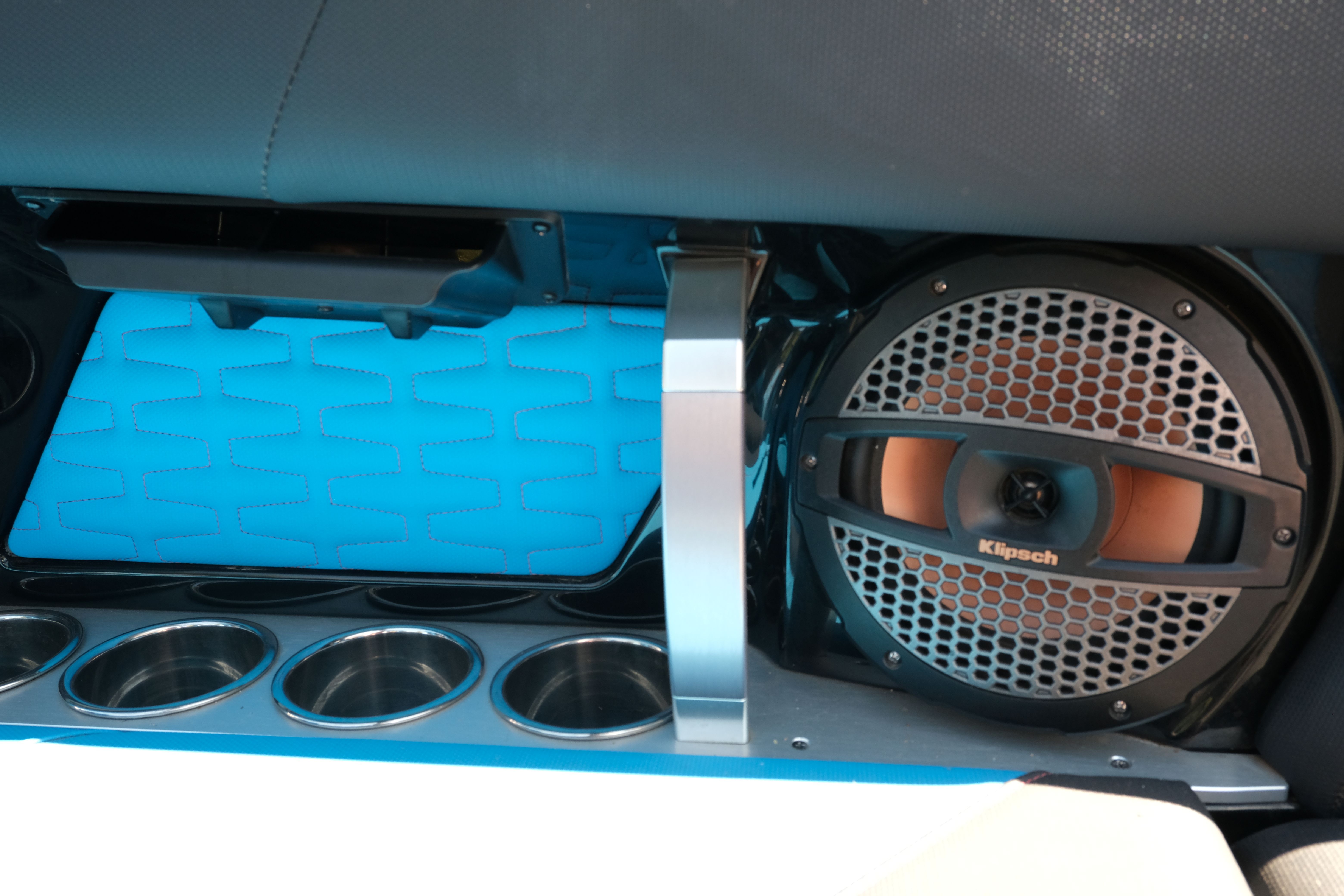 2023 MasterCraft X22 - 24