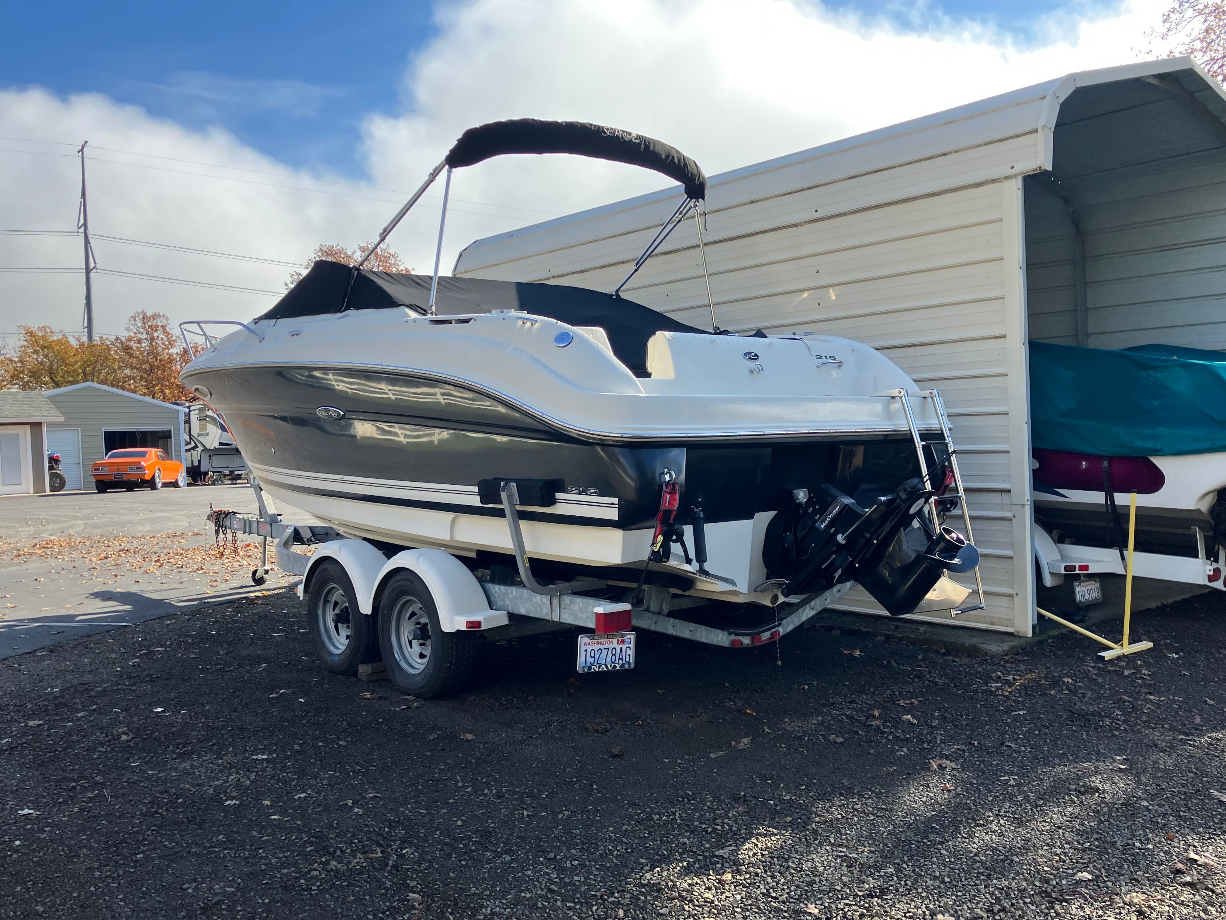 2007 Sea Ray 215 Weekender