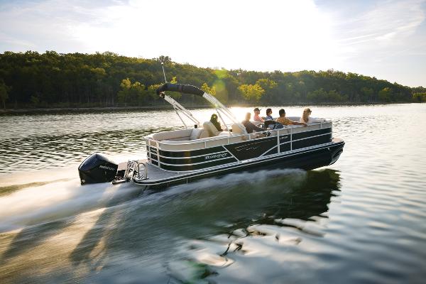 2025 Ranger Reata 243C - 92