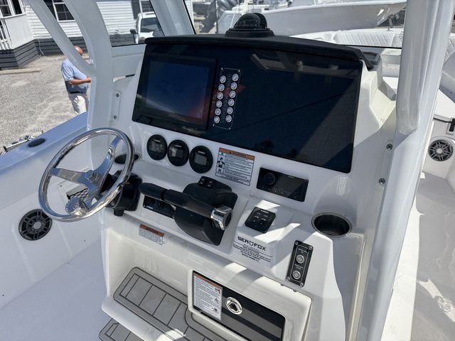 2026 Sea Fox Commander 268 - 7