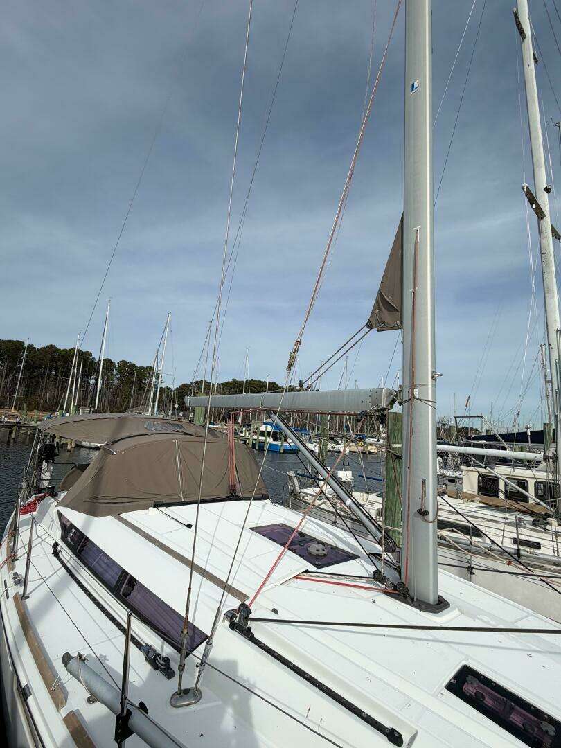 2013 Jeanneau Sun Odyssey 409 - Image 4