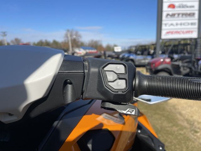 2024 Kawasaki Jet Ski Ultra® 160LX-S - 18
