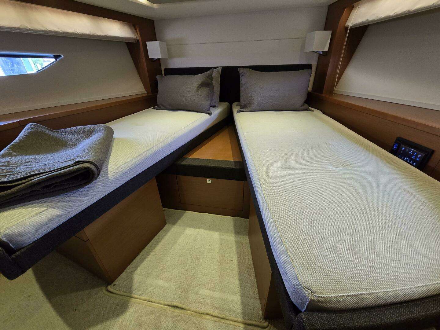 2013 Prestige 500 - Image 27