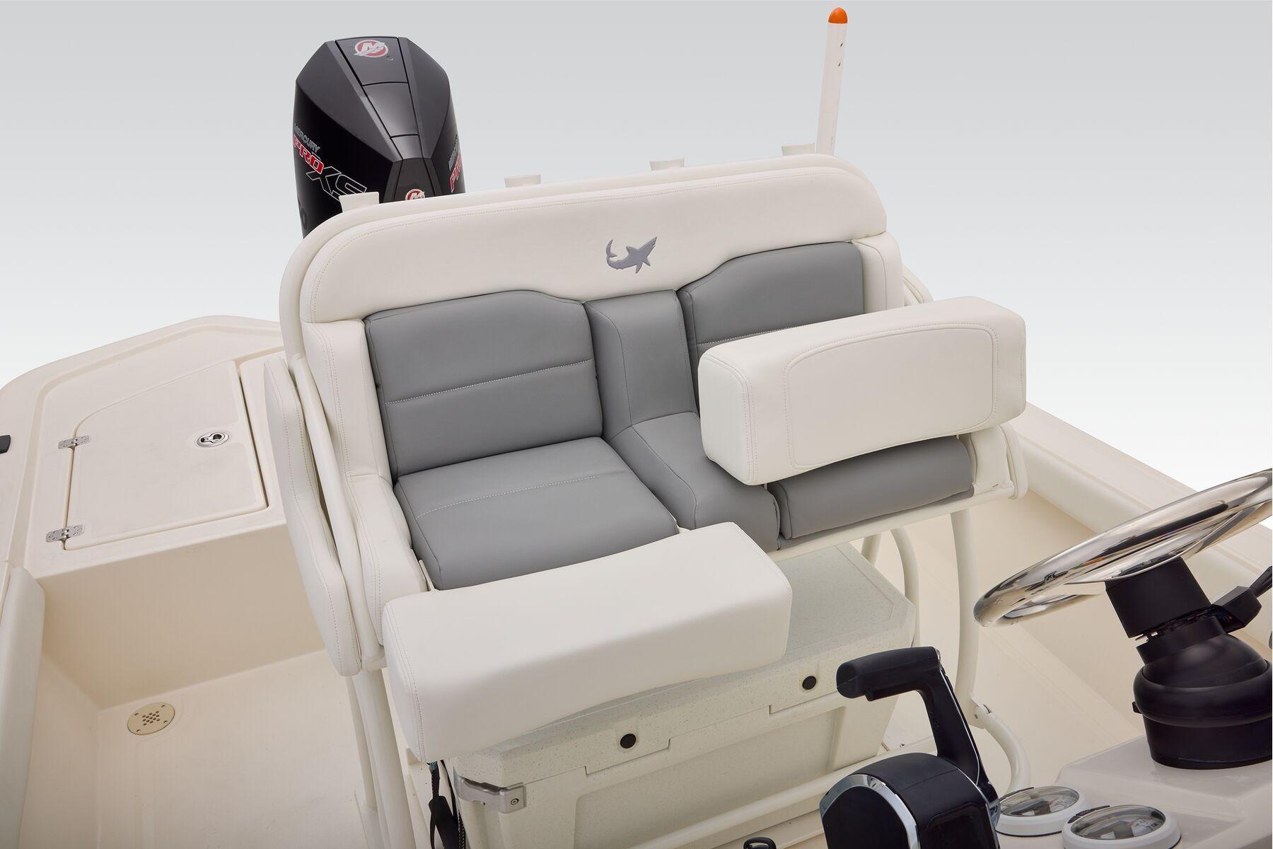 2026 Mako 24 APEX - 48