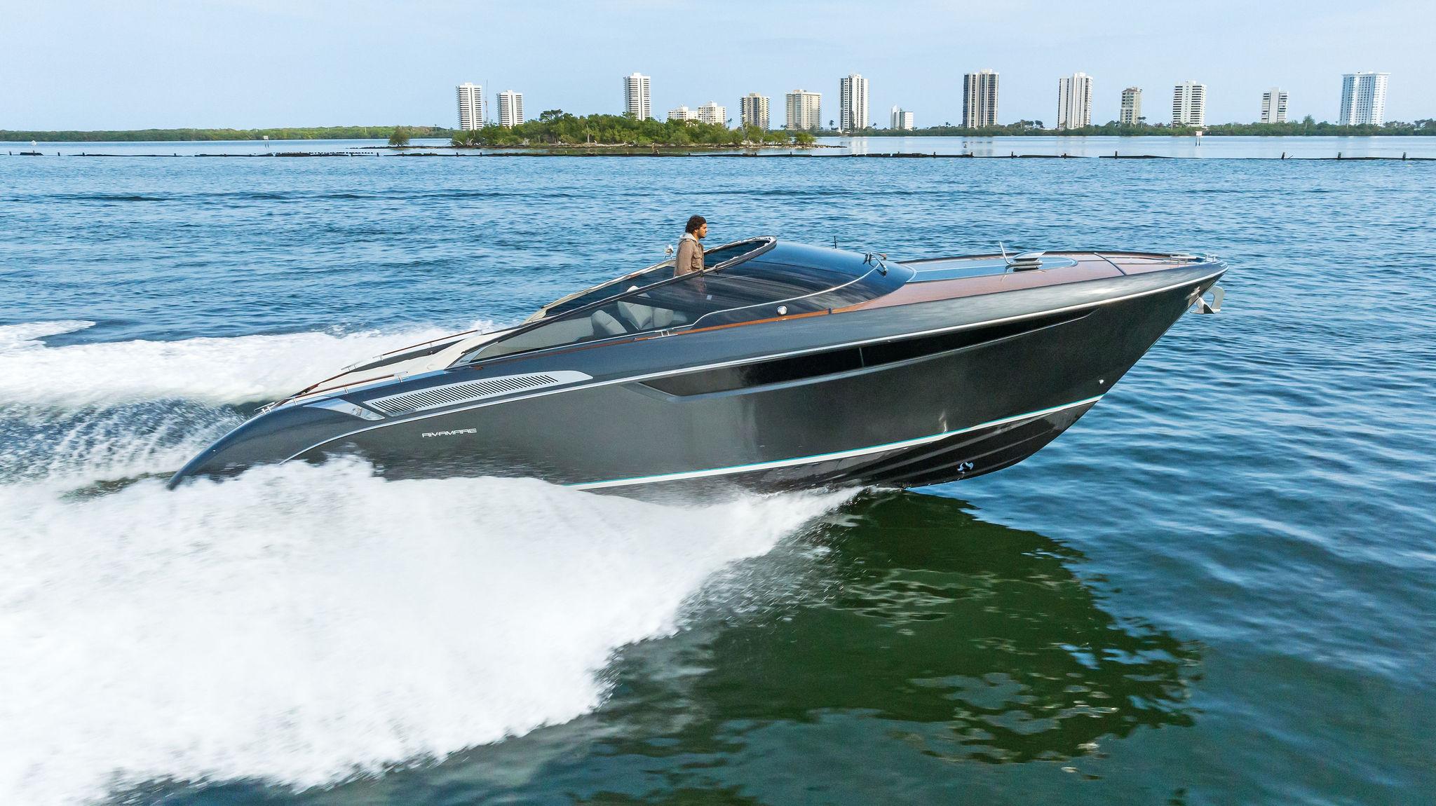 2017 Riva 38' Rivamare