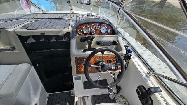 1998 Bayliner 2855 Ciera - 12