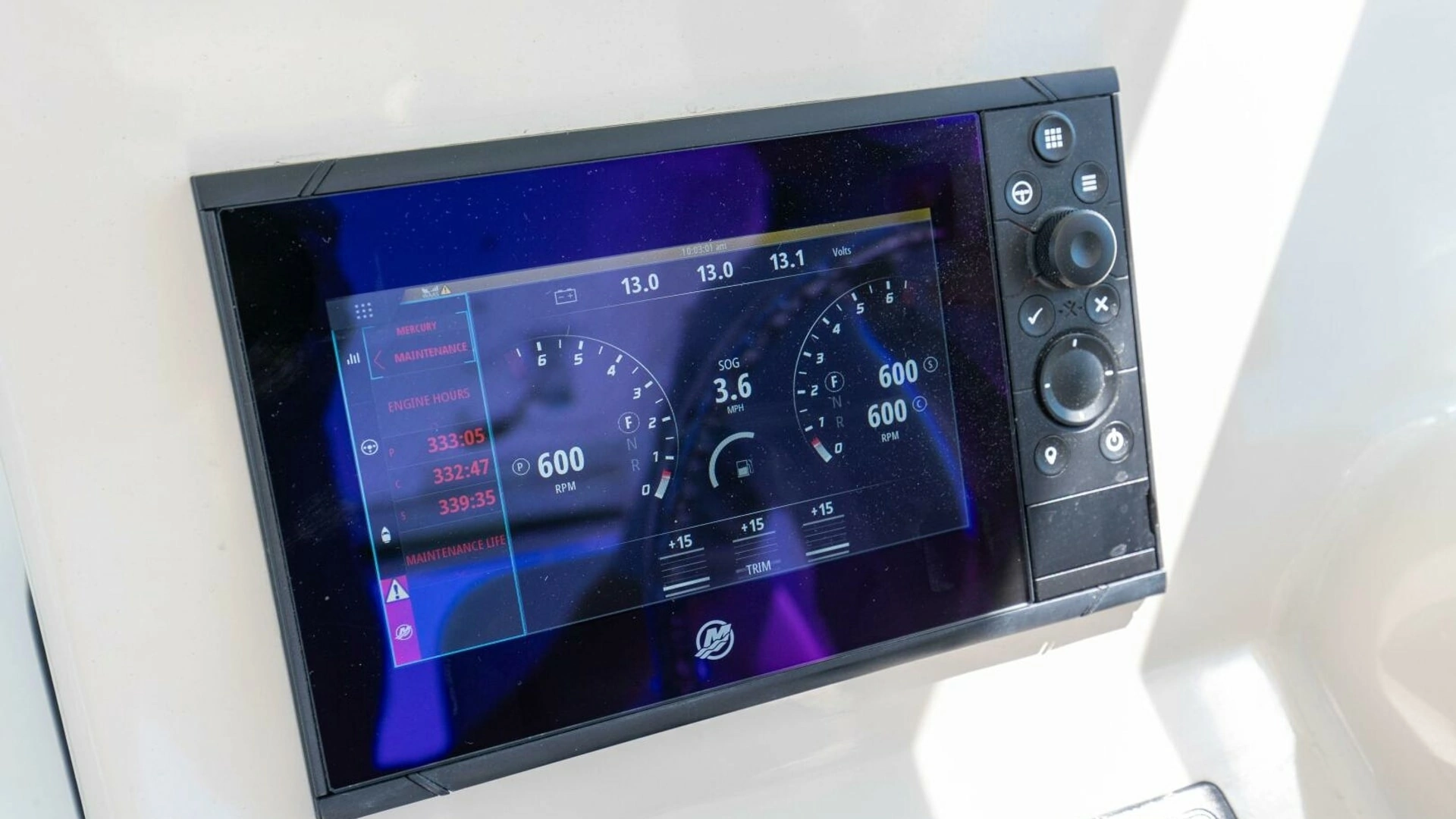 2019 Boston Whaler 345 CONQUEST - Image 23