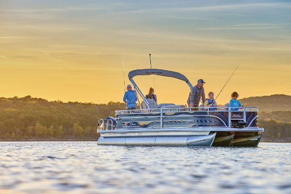 2025 Sun Tracker Fishin' Barge 22 XP3 - 67