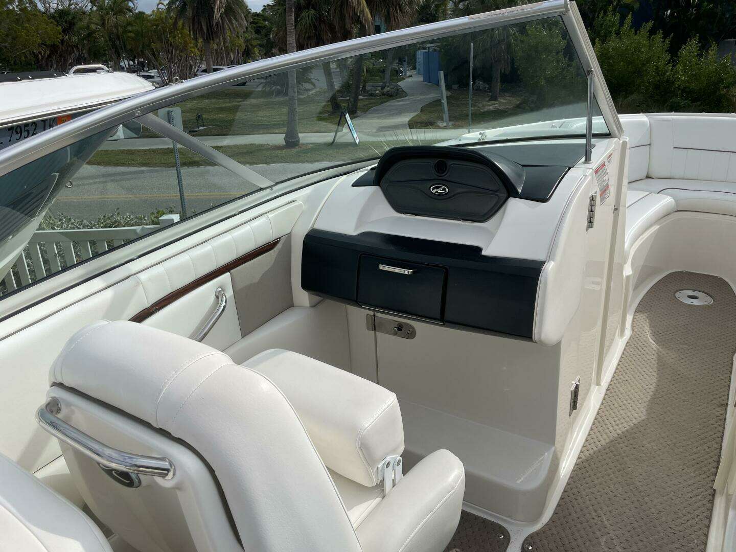 2008 Sea Ray 270 SLX - Image 14