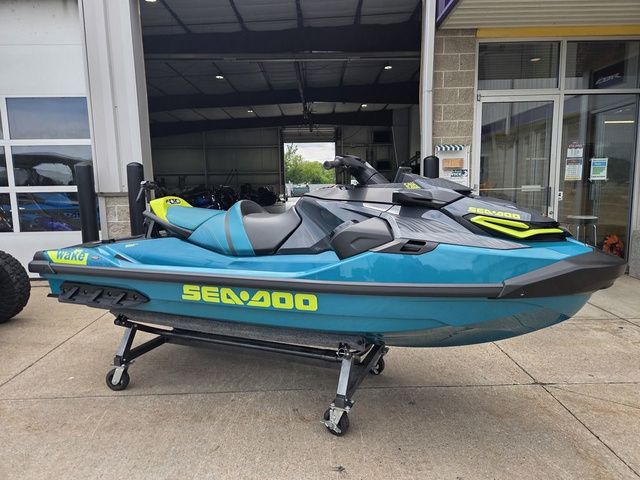 2026 Sea-Doo Wake - 2