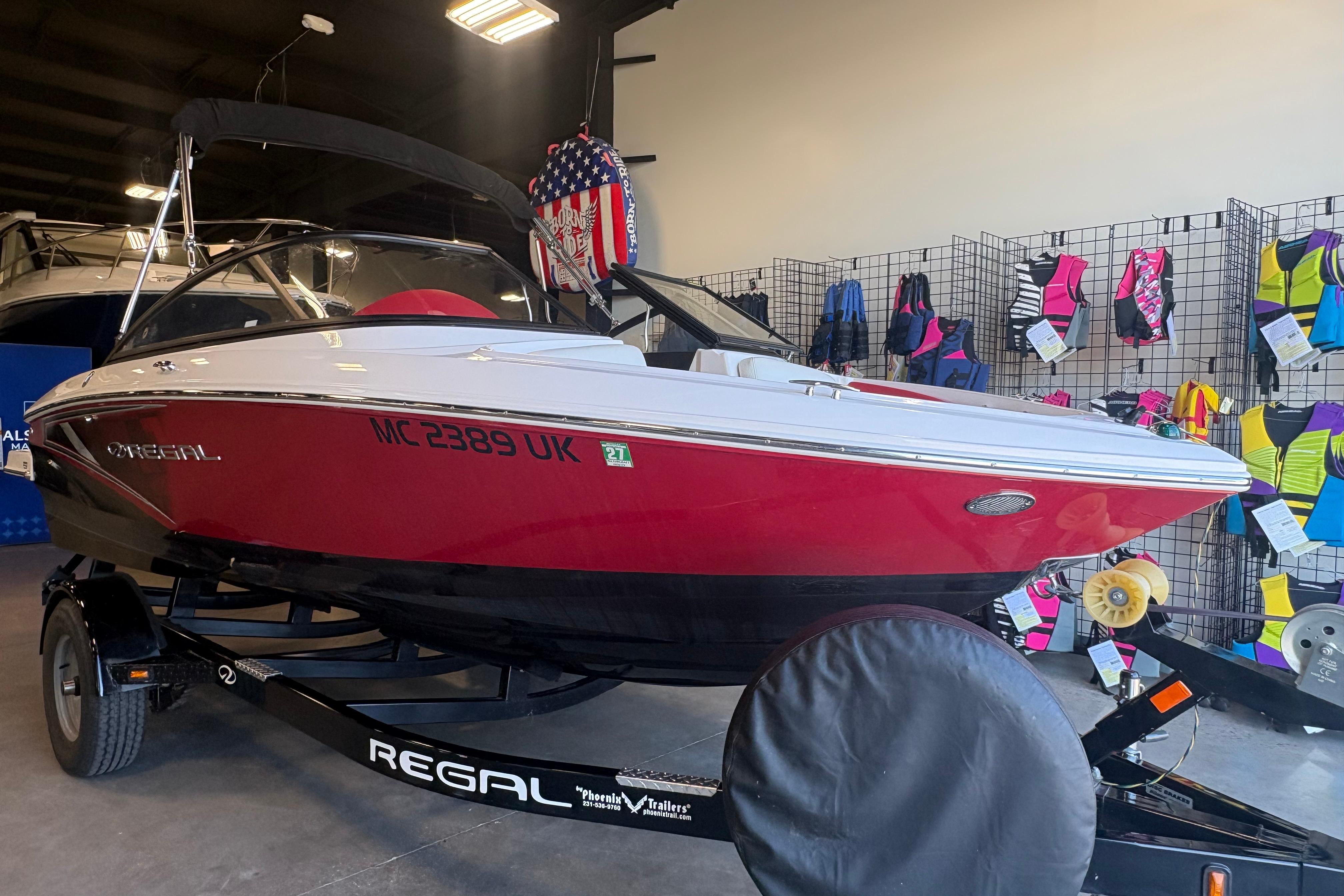 2019 Regal 1900 ES Bowrider
