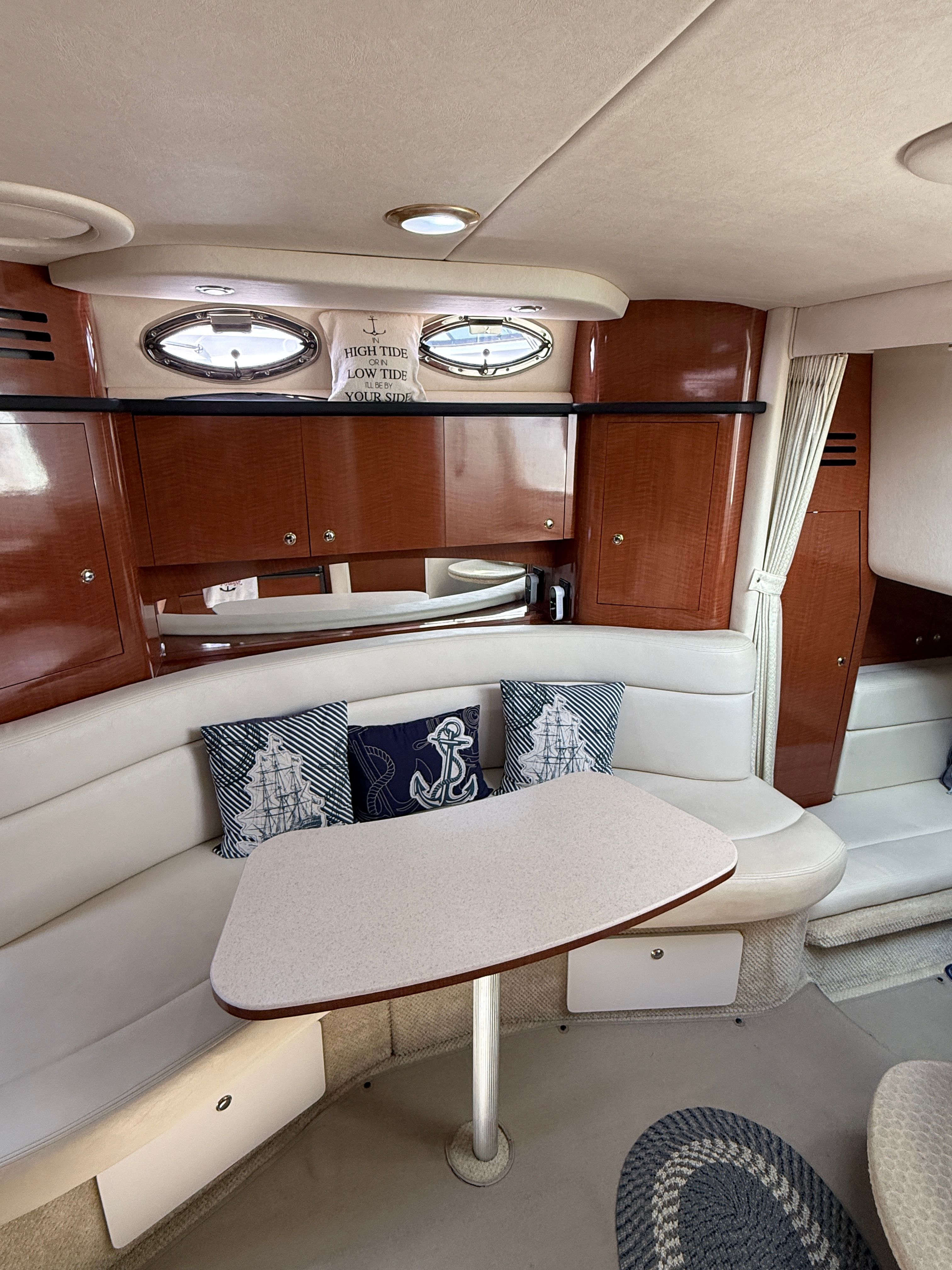 2004 Sea Ray Sundancer 320 - 17
