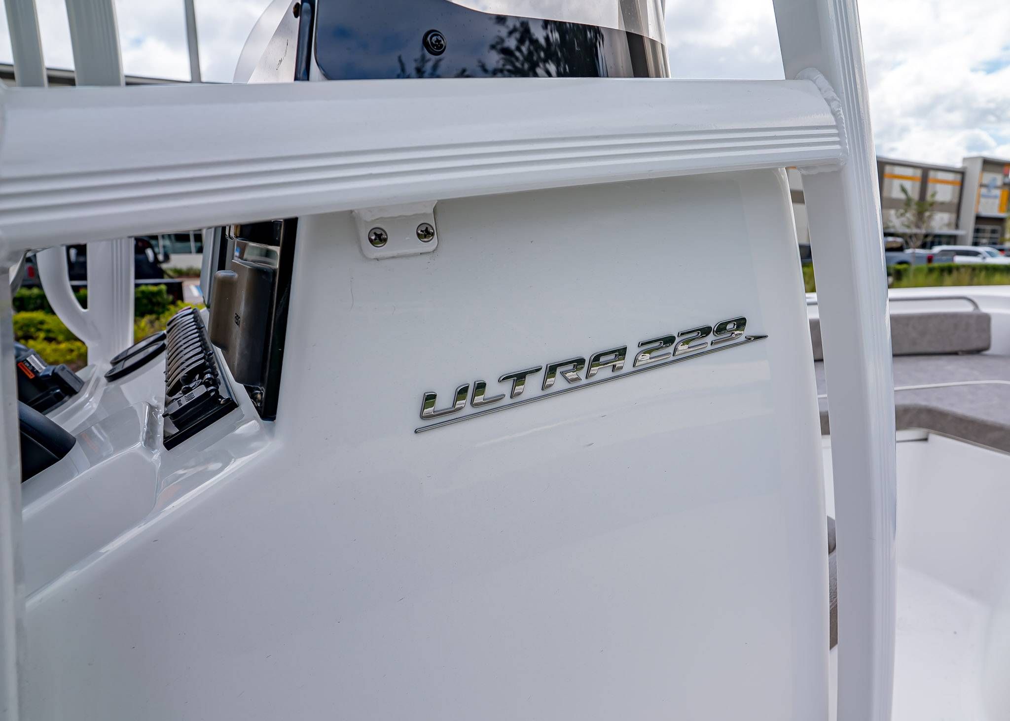 2026 Sea Hunt Ultra 229 - 16